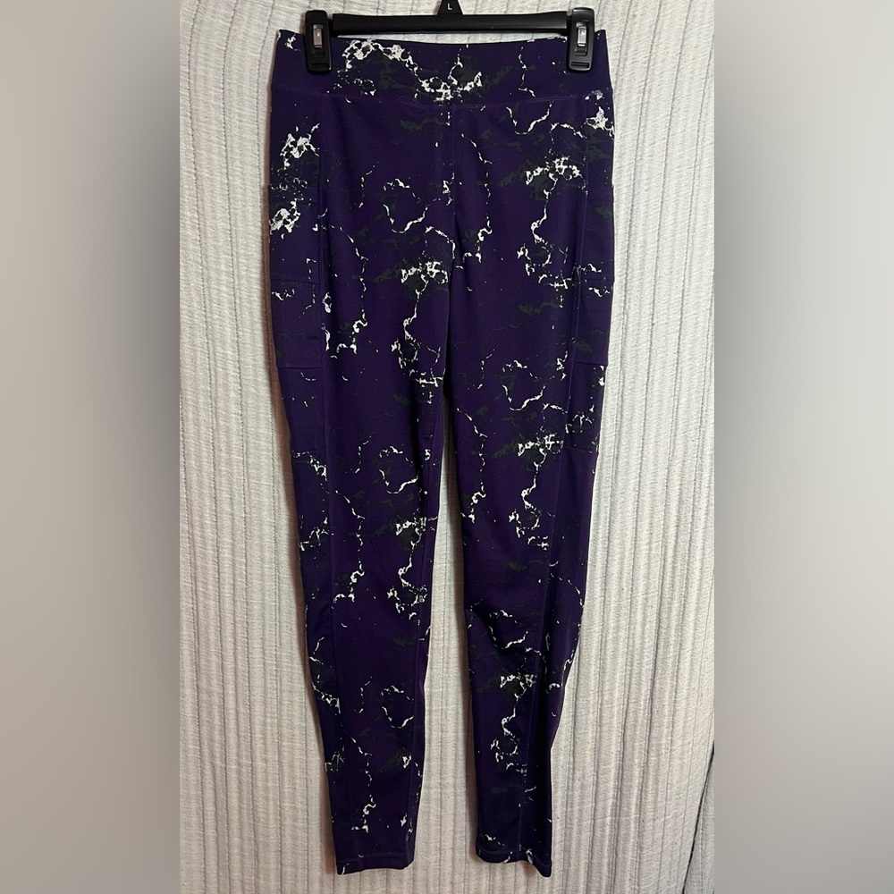 POP Fit Purple and White Leggings